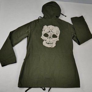 Hot Topic Army Green Crochet Skull Back Hooded Cargo Jacket Womens X Large ****